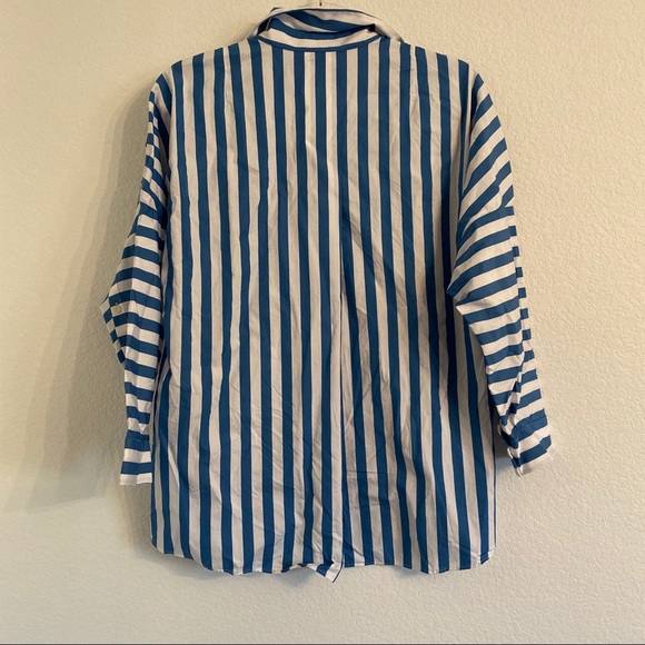 AKRIS Punto Striped Kent-Collar dolman blouse 10 - Picture 8 of 8